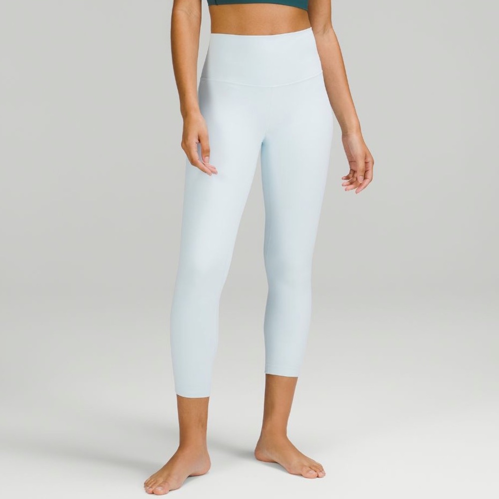 Lululemon Align Leggings 25” size 10 in Powder Blue